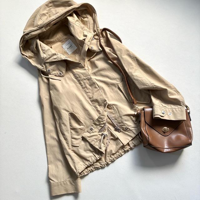 ◆美品◆グレディブリリアン◆マウンテンパーカー◆ライトベージュ◆フード◆M < 女性ファッション ◆美品◆グレディブリリアン◆マウンテンパーカー◆ライトベージュ◆フード◆M < 女性ファッションの