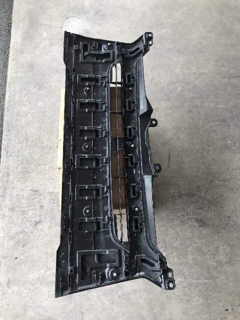 4型ハイエース/レジアスエースMODELLISTAフロントグリル < 自動車/バイク 4型ハイエース/レジアスエースMODELLISTAフロントグリル < 自動車/バイク