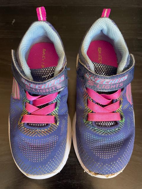 SKECHERS S-LIGHTS スケッチャーズ エスライト キッズ スニーカー 15cm 女の子 レディース 軽量 通学 公園 < キッズ/ベビー  SKECHERS S-LIGHTS スケッチャーズ エスライト キッズ スニーカー 15cm 女の子 レディース 軽量 通学 公園  < キッズ/ベビーの