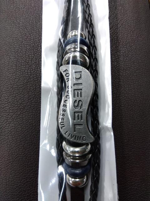 新品、未使用 DIESEL ブレス < ブランド  新品、未使用 DIESEL ブレス < ブランドの