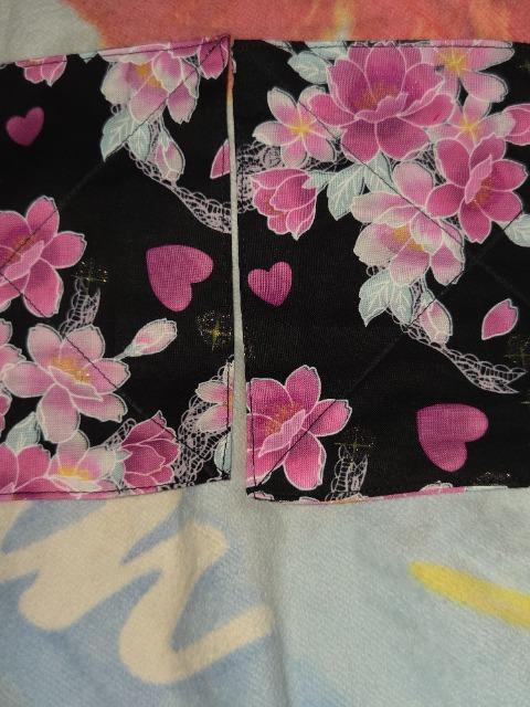 ★新品黒×桜レースハートラメ入柄コースター2枚セット < キッズ/ベビー  ★新品黒×桜レースハートラメ入柄コースター2枚セット < キッズ/ベビーの