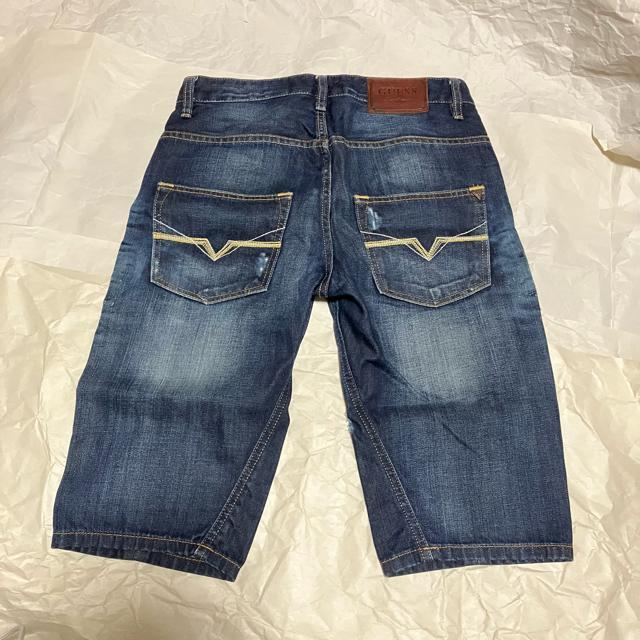【GUESS / ゲス】 ダメージ加工 デニム / ハーフパンツ / 28 ショートパンツ 短パン < ブランド  【GUESS / ゲス】 ダメージ加工 デニム / ハーフパンツ / 28 ショートパンツ 短パン < ブランドの