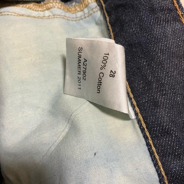 【GUESS / ゲス】 ダメージ加工 デニム / ハーフパンツ / 28 ショートパンツ 短パン < ブランド  【GUESS / ゲス】 ダメージ加工 デニム / ハーフパンツ / 28 ショートパンツ 短パン < ブランドの