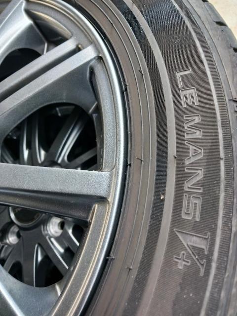 155 65 14 夏タイヤ、アルミセット < 自動車/バイク 155 65 14 夏タイヤ、アルミセット < 自動車/バイク