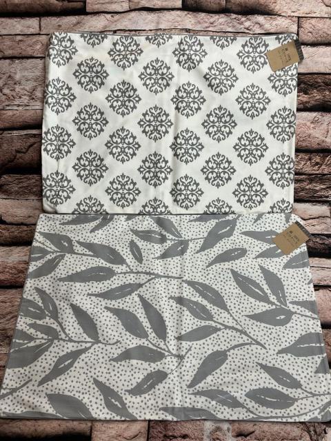 送料無料!快適&快眠!綿100%『画像から2枚組』抗菌防臭加工 人気の柄入り枕カバー(43x63cmサイズ) < インテリア/ライフ 送料無料!快適&快眠!綿100%『画像から2枚組』抗菌防臭加工 人気の柄入り枕カバー(43x63cmサイズ) < インテリア/ライフの