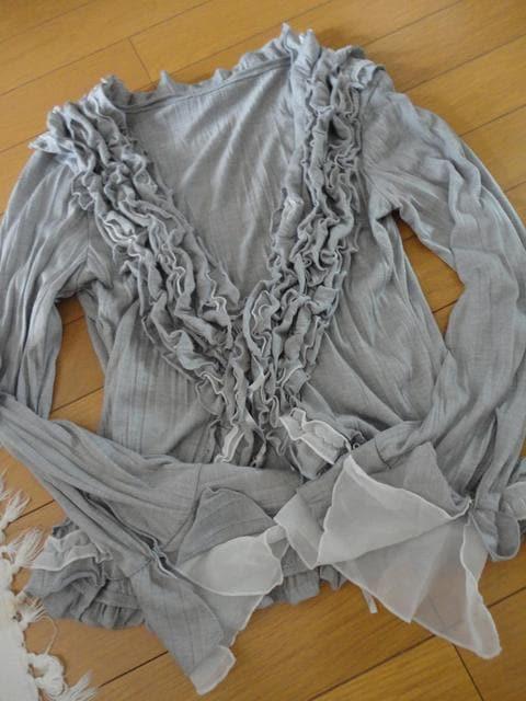 訳あり品】 薄地のトップ 姫系  < 女性ファッション  訳あり品】 薄地のトップ 姫系  < 女性ファッションの