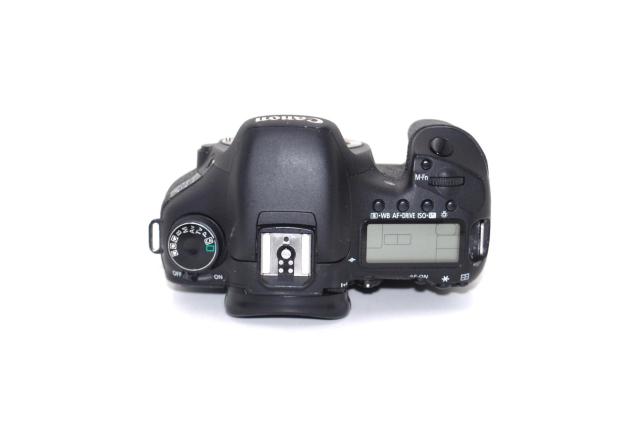 CFカード・バッテリー3個付き♪Canon 7D ボディ♪ < 家電/AV CFカード・バッテリー3個付き♪Canon 7D ボディ♪ < 家電/AVの