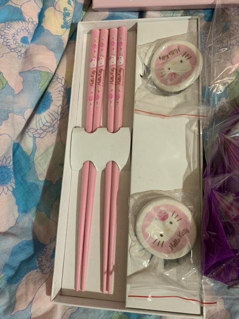 サンリオ Hello kitty キテイちゃん 箸セット+?のれん 送料無料 < インテリア/ライフ  サンリオ Hello kitty キテイちゃん 箸セット+?のれん 送料無料 < インテリア/ライフの