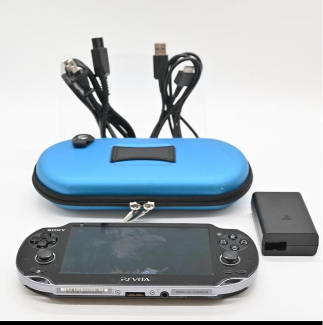 PlayStation Vita Wi�]Fi���f�� �N���X�^���E�u���b�N  �� �Q�[���{��/�\�t�g�� 