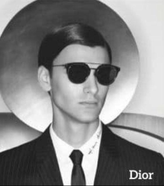 Viɋ߂iChristianDiorComposit/TOX/ti   jt@bV 