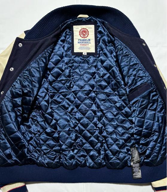 FRANLIN MARSHALL フランクリンマーシャル 3.5万円程 レザー 革 袖 スタジャン イタリアITALY海外ブランド < 男性ファッション FRANLIN MARSHALL フランクリンマーシャル 3.5万円程 レザー 革 袖 スタジャン イタリアITALY海外ブランド < 男性ファッションの