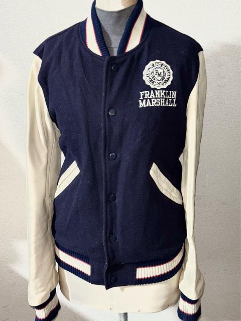 FRANLIN MARSHALL フランクリンマーシャル 3.5万円程 レザー 革 袖 スタジャン イタリアITALY海外ブランド < 男性ファッション FRANLIN MARSHALL フランクリンマーシャル 3.5万円程 レザー 革 袖 スタジャン イタリアITALY海外ブランド < 男性ファッションの