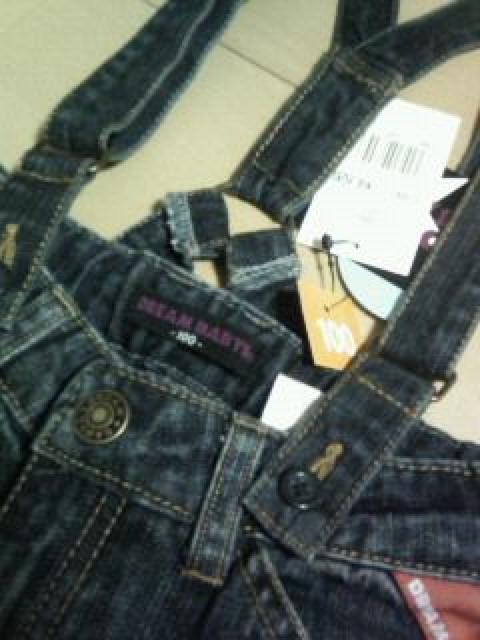 ViTybgfj100xr[h[BABYDOLLhxr  uh 