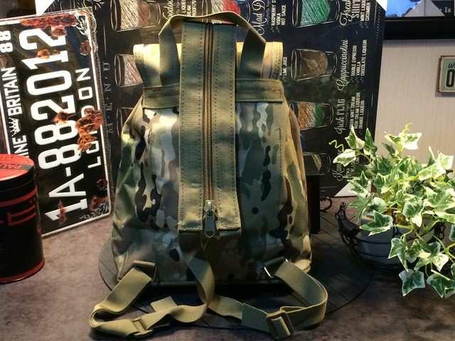 迷彩柄 ミニタリー リュックサック バック < 男性ファッション  迷彩柄 ミニタリー リュックサック バック < 男性ファッションの