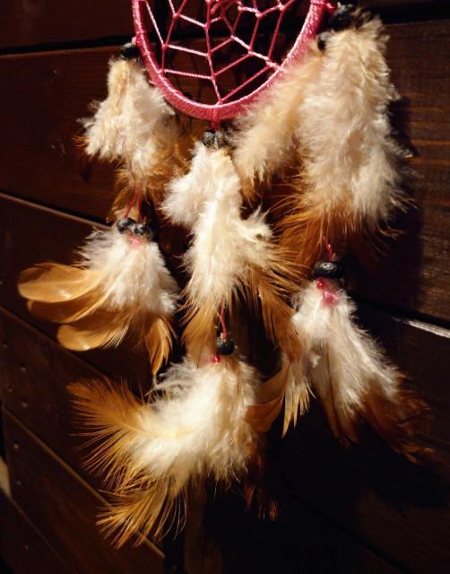 ドリームキャッチャー★直径9cm★全長36cm★ピンク★壁飾り★カーアクセサリー★開運★インテリア★オブジェ★新品未使用★送料無料 < インテリア/ライフ ドリームキャッチャー★直径9cm★全長36cm★ピンク★壁飾り★カーアクセサリー★開運★インテリア★オブジェ★新品未使用★送料無料 < インテリア/ライフの