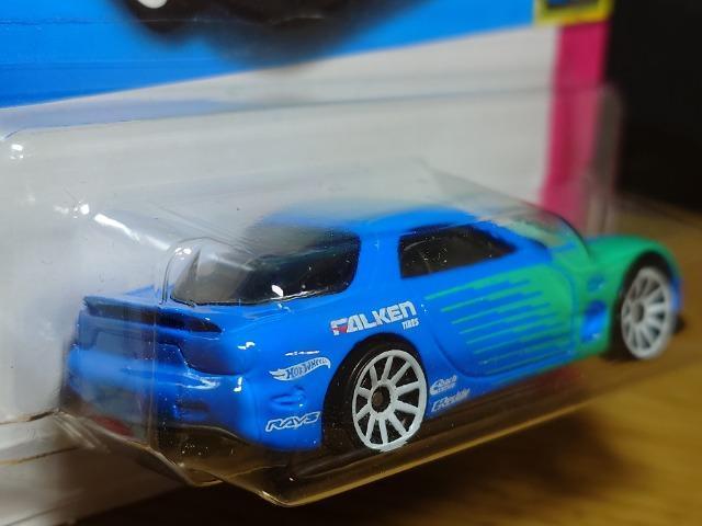 ���z�b�g�E�B�[�����f�X�T�l�`�y�c�` �q�w-�V(�e�c�R�r)�����J���i��