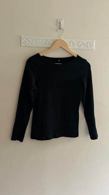 ユニクロ リブボートネックT  長袖Tシャツ 長袖カットソー 黒 ブラック L < ブランド  ユニクロ リブボートネックT  長袖Tシャツ 長袖カットソー 黒 ブラック L < ブランドの
