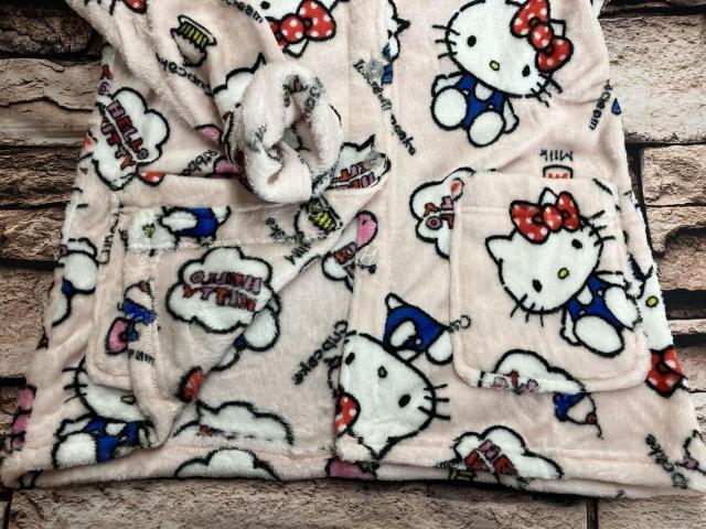 送料無料!【サンリオ】ふわふわ&あったか!フランネルレディースパジャマ『ハローキティ』1組 < 女性ファッション 送料無料!【サンリオ】ふわふわ&あったか!フランネルレディースパジャマ『ハローキティ』1組 < 女性ファッションの