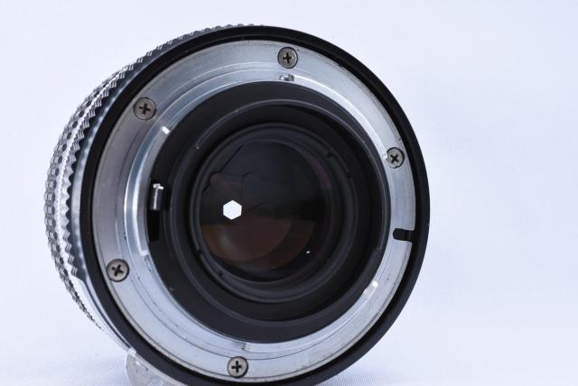 ɔi NIKON AI NIKKOR 50mm F2 MF Pœ_   Ɠd/AV 