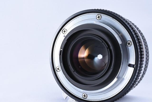 ɔi NIKON AI NIKKOR 50mm F2 MF Pœ_   Ɠd/AV 