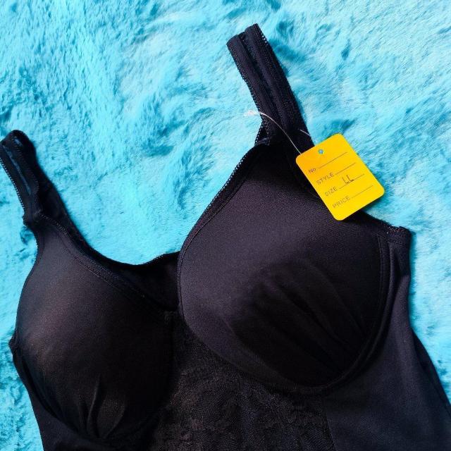 着痩せ効果抜群ッ。。。ビスチェ調ブラジャー。。。補正下着。。。LLサイズ < 女性ファッション 着痩せ効果抜群ッ。。。ビスチェ調ブラジャー。。。補正下着。。。LLサイズ < 女性ファッションの