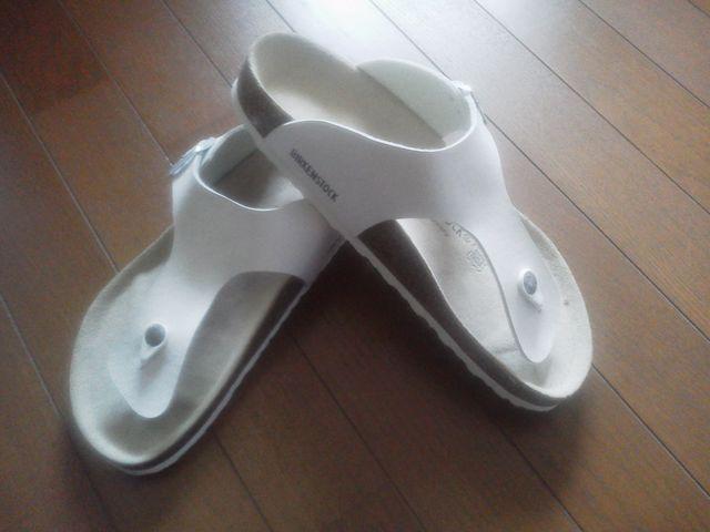 BIRKENSTOCK サンダル 白 サイズ表記42 中古3N キムタクEXILE < 男性ファッション  BIRKENSTOCK サンダル 白 サイズ表記42 中古3N キムタクEXILE  < 男性ファッションの
