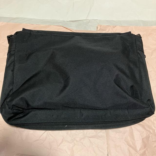 yWest Marinez rWlXobO / u[tP[X  jt@bV 