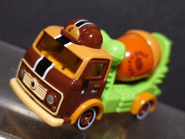 ���g�~�J�f�B�Y�j�[���[�^�[�XDM-16���L���X�p���Y �`�b�v���f�[����