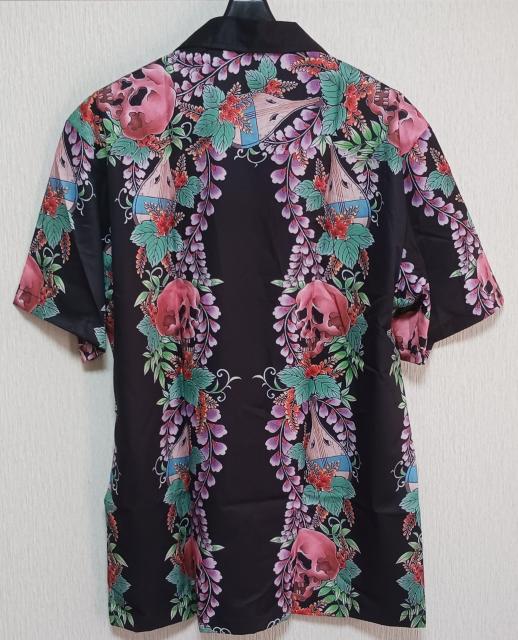 新品●スカルプリント●アロハシャツ 半袖●L < 男性ファッション  新品●スカルプリント●アロハシャツ 半袖●L < 男性ファッションの