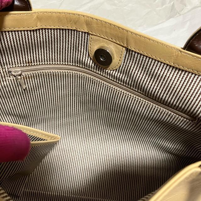 【ノーブランド扱い】 〈質感良好〉 レザー / ハンドバッグ / ベージュ < 女性ファッション 【ノーブランド扱い】 〈質感良好〉 レザー / ハンドバッグ / ベージュ < 女性ファッションの