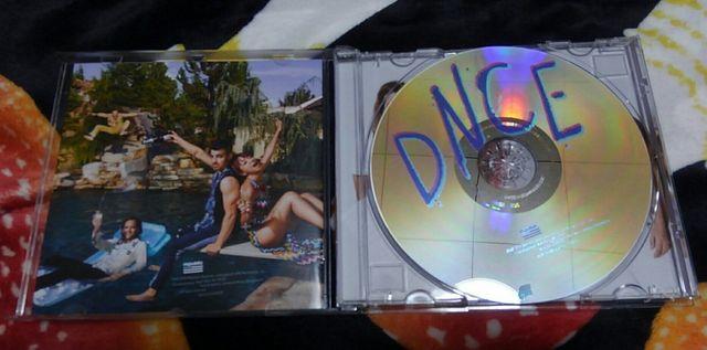 AՁ@DNCE yDNCEz  CD/DVD/rfI 