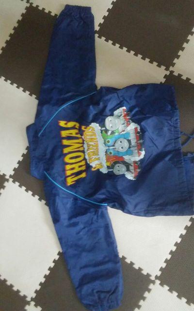 110 防寒 ウィンドゥブレーカー上下 THOMAS 美品 < キッズ/ベビー 110 防寒 ウィンドゥブレーカー上下 THOMAS 美品 < キッズ/ベビーの