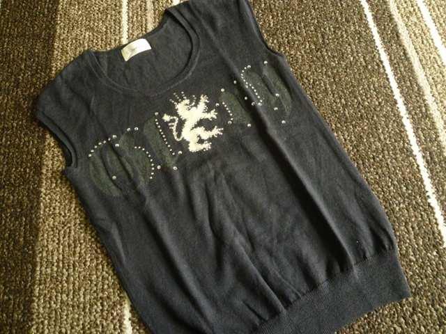 美品☆EV by et vous(エヴー)スタッズ付きニット☆ < ブランド 美品☆EV by et vous(エヴー)スタッズ付きニット☆ < ブランドの
