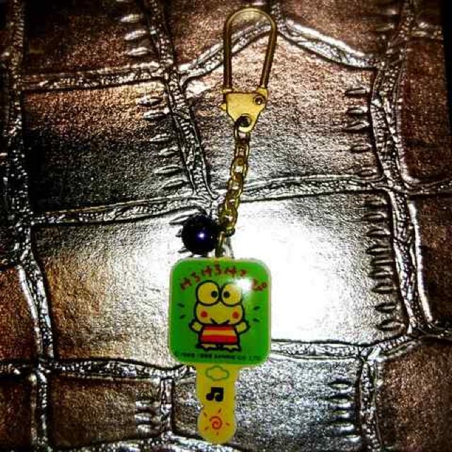 L[z_[ 1988 1989 TI  g a g    