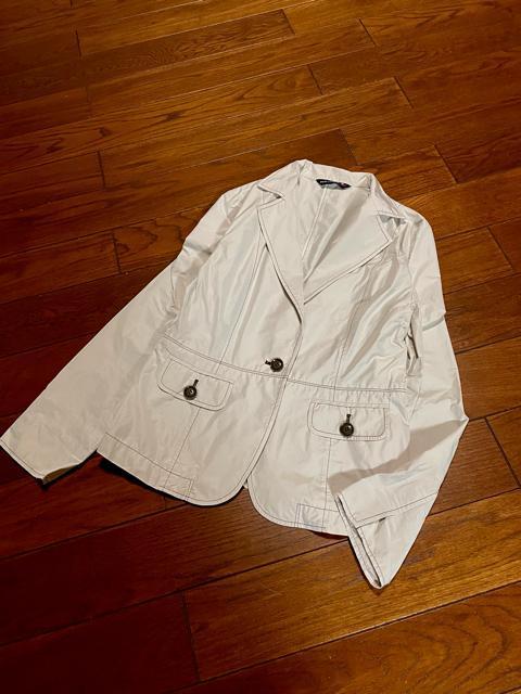 【日本製】PASA DE COCO◆春夏◆シャカシャカ薄手◆上質テーラードジャケット < 女性ファッション  【日本製】PASA DE COCO◆春夏◆シャカシャカ薄手◆上質テーラードジャケット  < 女性ファッションの