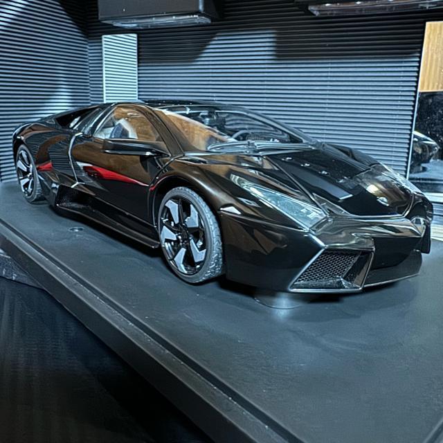 絶版未展示品 オートアート 1/18 ランボルギーニ レヴェントン ブラック < ホビー  絶版未展示品 オートアート 1/18 ランボルギーニ レヴェントン ブラック  < ホビーの
