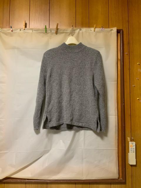 ◆グレーの長袖セーターM〜Lサイズ < 女性ファッション  ◆グレーの長袖セーターM〜Lサイズ  < 女性ファッションの