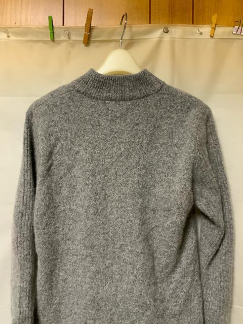 ◆グレーの長袖セーターM〜Lサイズ < 女性ファッション  ◆グレーの長袖セーターM〜Lサイズ < 女性ファッションの