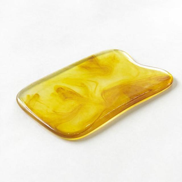 自宅で簡単エステ【新品未使用】べっ甲 かっさプレート < 香水/コスメ/ネイル  自宅で簡単エステ【新品未使用】べっ甲 かっさプレート < 香水/コスメ/ネイルの