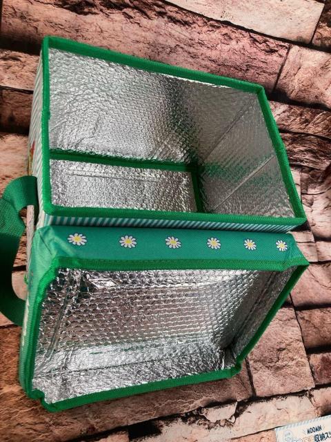 送料無料!アウトドアに最適!食材の持ち運びに!アウトドアチェアに!【ムーミン】保冷保温収納スツール(画像から)1個 < インテリア/ライフ 送料無料!アウトドアに最適!食材の持ち運びに!アウトドアチェアに!【ムーミン】保冷保温収納スツール(画像から)1個 < インテリア/ライフの