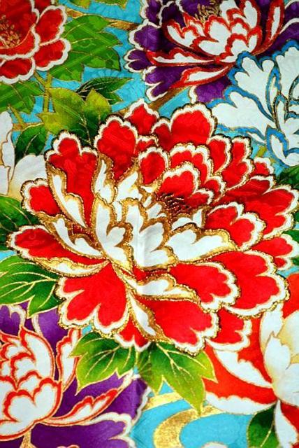 【最高峰】新品同様 暈染め 金糸シシュウ 金彩 花尽し 流水 振袖・長襦袢セット 身丈168.5cm 裄丈65.5cm T3578 < 女性ファッション  【最高峰】新品同様 暈染め 金糸シシュウ 金彩 花尽し 流水 振袖・長襦袢セット 身丈168.5cm 裄丈65.5cm T3578 < 女性ファッションの