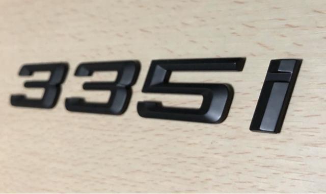 即納・送料無料 BMW 【335i】 ブラックエンブレム リアエンブレム トランクエンブレム 立体 3D ドレスアップ 社外品 < 自動車/バイク 即納・送料無料 BMW 【335i】 ブラックエンブレム リアエンブレム トランクエンブレム 立体 3D ドレスアップ 社外品 < 自動車/バイク
