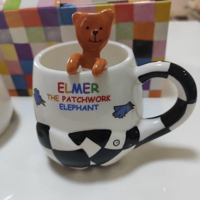 ELMER THE PATCHWORK ELEPHANT }OJbvZbg  CeA/Ct 