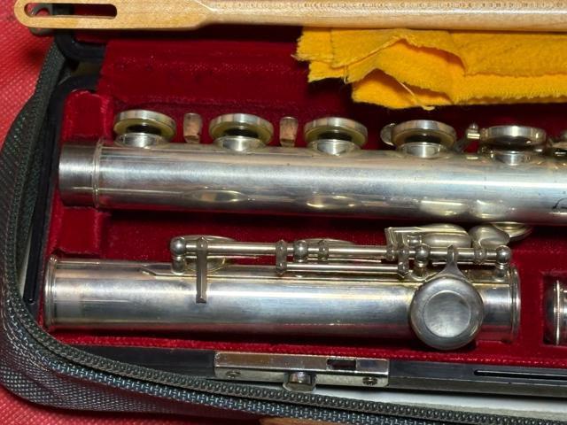 Pearl Flute パール楽器製 PF-511専用ケース付1918-05-1 < ホビー Pearl Flute パール楽器製 PF-511専用ケース付1918-05-1 < ホビーの