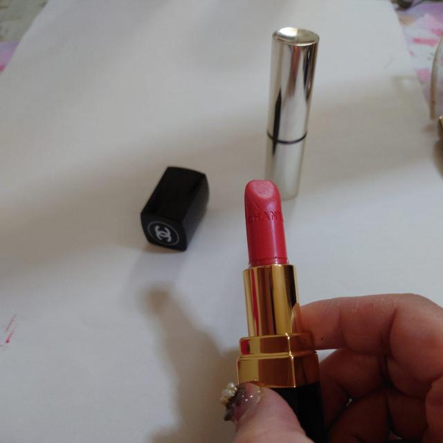 正規品CHANELROUGECOCO412番&オマケ付ピエヌルージュカラーヒィックス < ブランド  正規品CHANELROUGECOCO412番&オマケ付ピエヌルージュカラーヒィックス < ブランドの