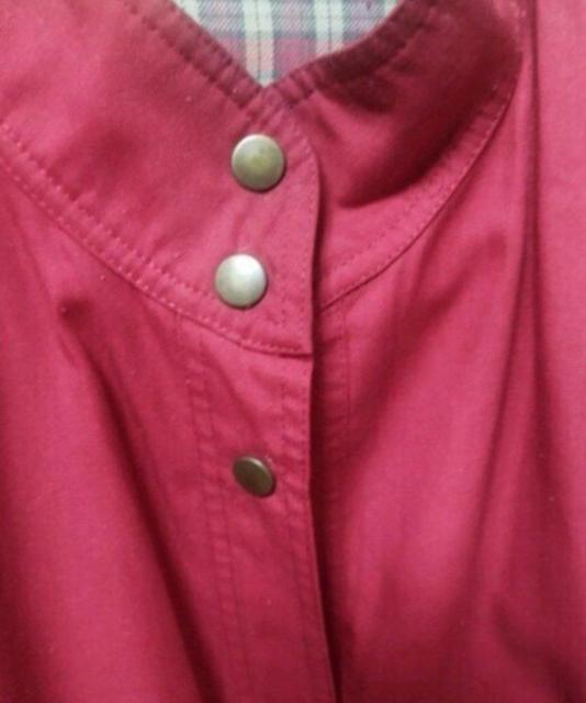 くすみ赤 ボタンフライ ふんわり系ブルゾン 1980年代 ビンテージ 昭和レトロ < 女性ファッション  くすみ赤 ボタンフライ ふんわり系ブルゾン 1980年代 ビンテージ 昭和レトロ < 女性ファッションの