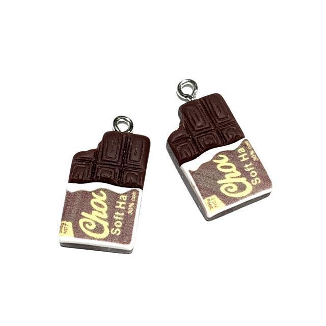 084 食べかけのチョコレートのチャーム 2個 スイーツ おやつ お菓子◯ < ペット/手芸/園芸 084 食べかけのチョコレートのチャーム 2個 スイーツ おやつ お菓子◯ < ペット/手芸/園芸の