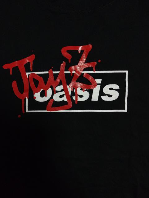 oasis~jay-zTVcTCYMIAVXohTVc   jt@bV 
