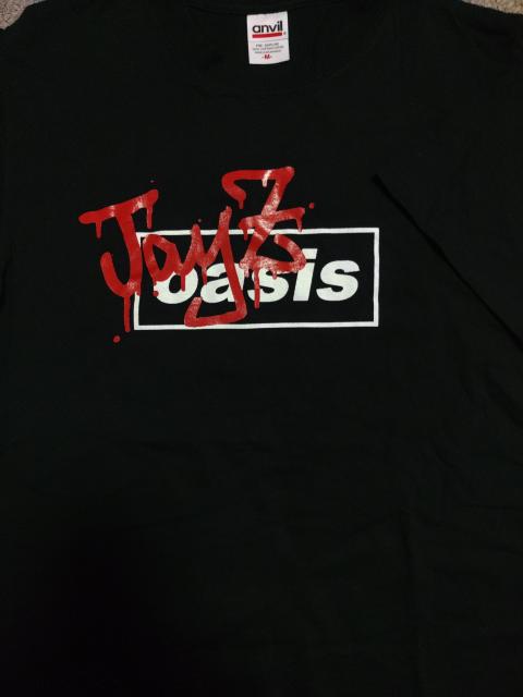 oasis~jay-zTVcTCYMIAVXohTVc  jt@bV 