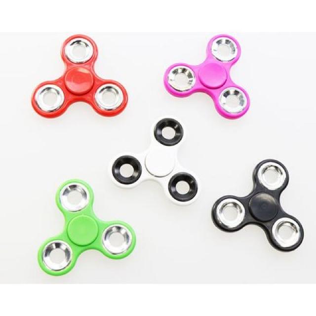 ☆3個セット☆高品質ベアリング内蔵 指スピナー ハンドスピナー < おもちゃ  ☆3個セット☆高品質ベアリング内蔵 指スピナー ハンドスピナー < おもちゃの